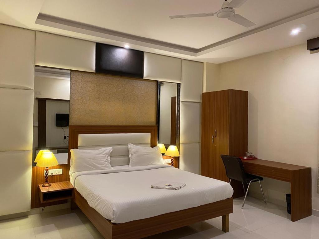 Akshatha Home Stay Bangalore Extérieur photo